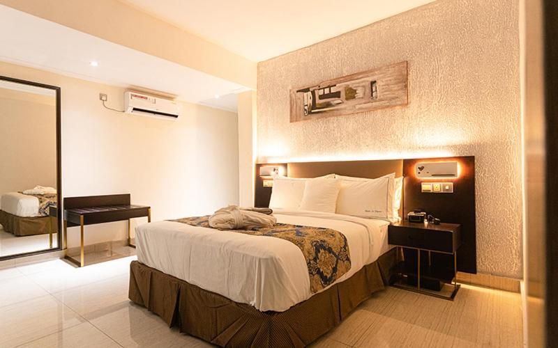 Hotel Le Figaro Douala Ngoại thất bức ảnh